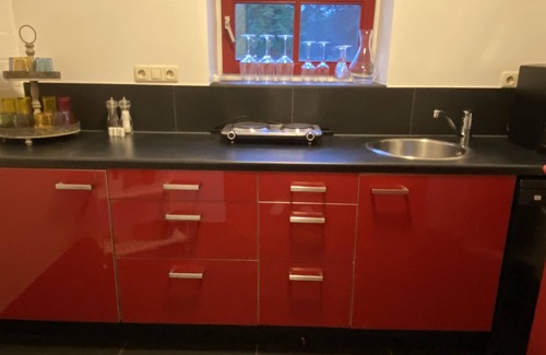Rastede Apartment | Großzügige Ebenerdige Ferienwohnung, Ruhig Gelegen