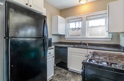 Grosse Pointe House | ★Grosse Pointe Retreat★ ★Downtown Detroit Close★