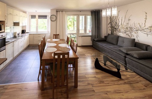 Lagiewniki Apartment | Grota Roweckiego 51A | Family Apartment | Kraków