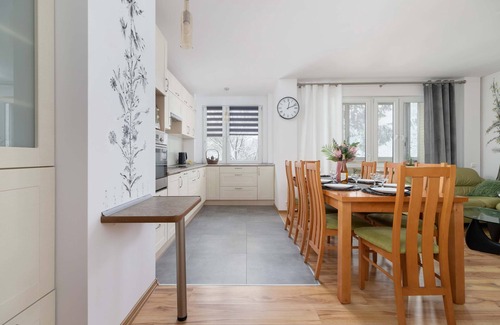 Lagiewniki Apartment | Grota Roweckiego 51A | Family Apartment | Kraków