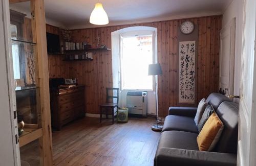 Campertogno Apartment | Ground floor apartment with garden