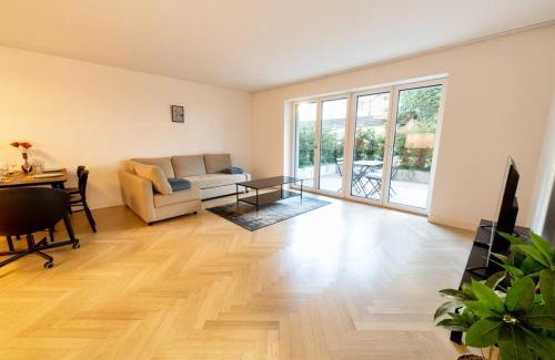Enge Apartment | Ground floor apartment - Peaceful living in the city of Zürich