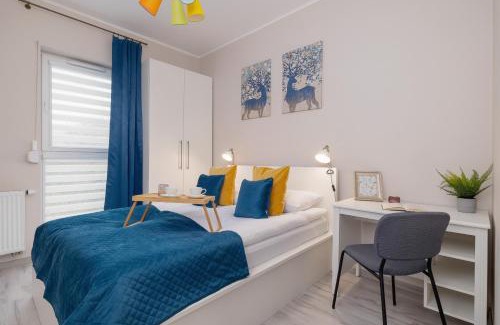 Sosnowiec Apartment | Ground Floor Apartment with Garden and FREE GARAGE in Sosnowiec by Noclegi Renters