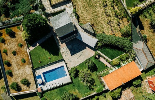O Rosal Ski Chalet | Ground floor house with pool