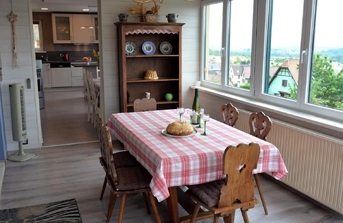 Haegen Apartment | GROUND FLOOR LEVEL IN HOUSE - OWNERS ON 1ST FLOOR