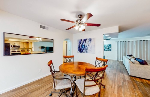 Tempe House | Ground-floor townhome with private yard/patio & on-site pools - dog-friendly