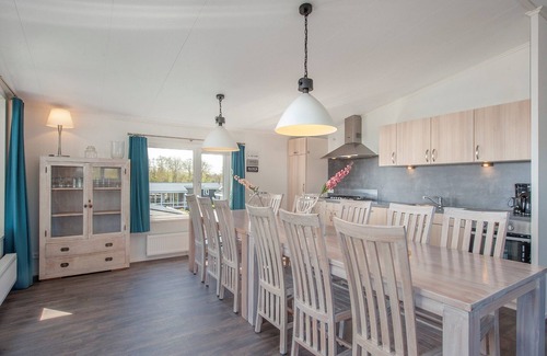 Zuideinde House | Group Retreat in Giethoorn