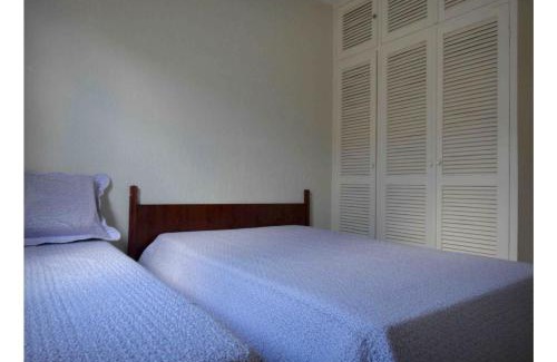 Jardim Belmar Apartment | Guarujá, apartamento a 100 metros da praia da enseada.
