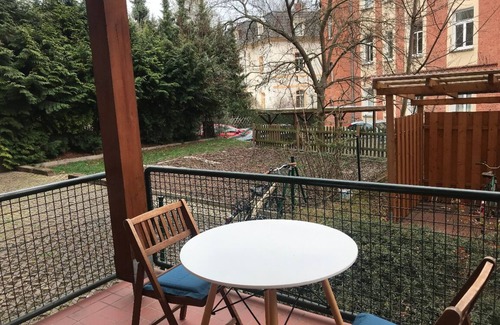 Bruhlervorstadt Apartment | Guest apartment on Petersberg with balcony