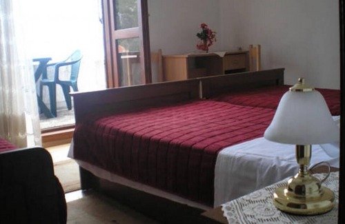 Kozarica House | Guest House Hazdovac - Double Room with Balcony and Sea View