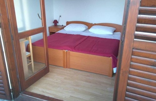 Kozarica House | Guest House Hazdovac - Double Room with Balcony and Sea View