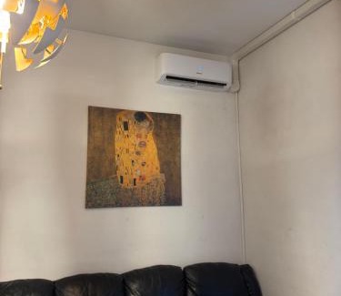 Bullona House | Guest House in Elegant apartment close to the center