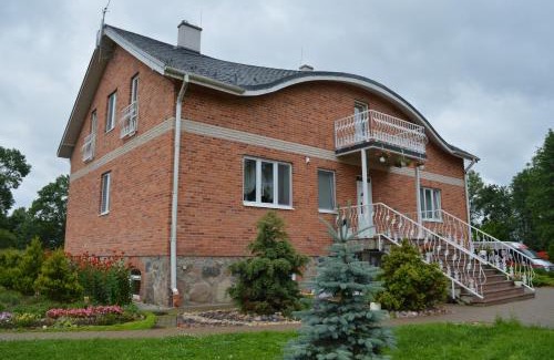 Cervonka House | Guest House Kalnu pūpoli