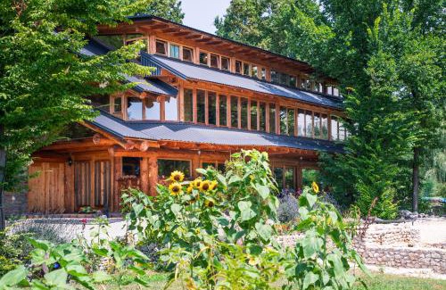 Zivinice House | Guest House Mala Prica