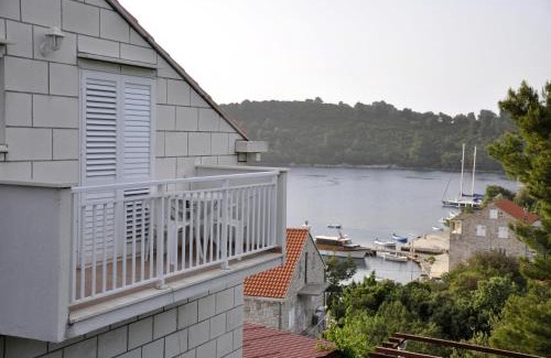 Pomena House | Guest House Matana Pomena
