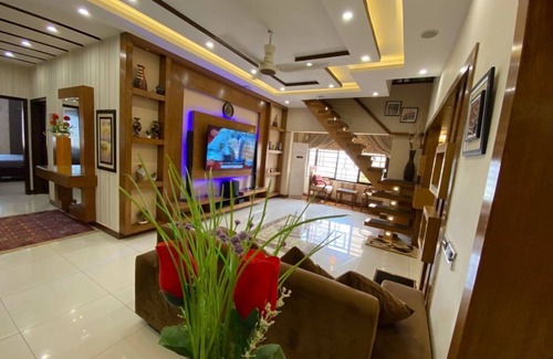 Karachi Apartment | Guest House & Rooms Apartment.