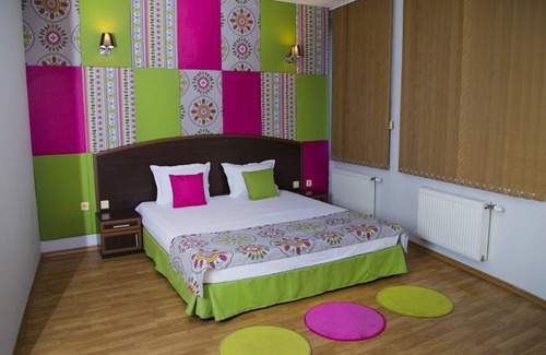 Chirpan Hotel | Guest house Vodopada