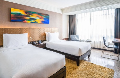 Ploenchit Apartment | Guest Patio Oasis Ploenchit BTS Nana/Ploenchit