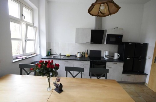 Melchow Apartment | Guest room 2 with shared kitchen for 2 persons