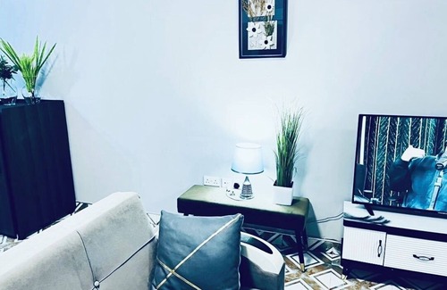 Osu Klottey Apartment | Guest Suite at Comm 20 Spintex - Accra