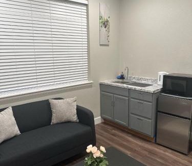 Castle Rock House | Guest Suite in Castle Rock