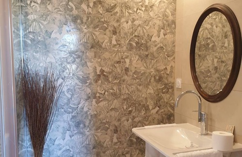 Bazouges-sur-le-Loir Bed & Breakfast | Guesthouse near La Flèche, PMR adapted, pets allowed, breakfast included
