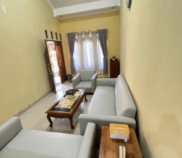 Linggajati House | Guesthouse Hannia