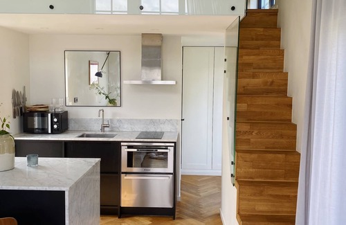 Saro House | Guesthouse, not even a minute walk to the ocean