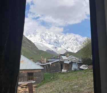 Ushguli House | Guesthouse SVANURI SAKHLI