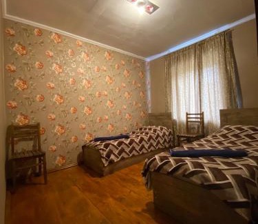 Ushguli House | Guesthouse SVANURI SAKHLI