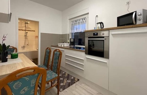 Magdeburg House | Guesthouse (Texas) 5 beds