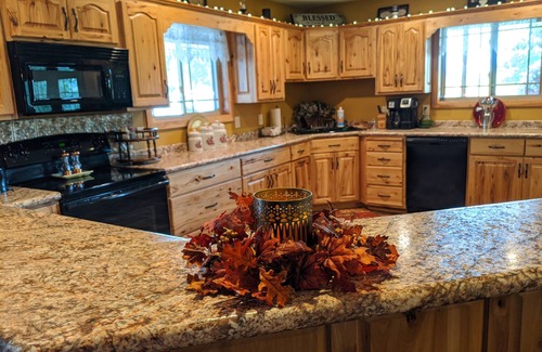 Hixton House | Guesthouse with fresh country air, beautiful views. 25 minutes from Eau Claire.