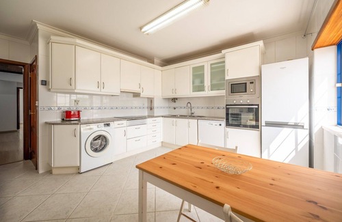 Alcochete Apartment | GuestReady – Alcochete Views & Comfort