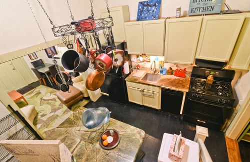 Algiers Point House | GUITAR HOUSE OF NEW ORLEANS - SAFE,QUITE - SUPER BOWL SPECIAL FEB, 9th 2025