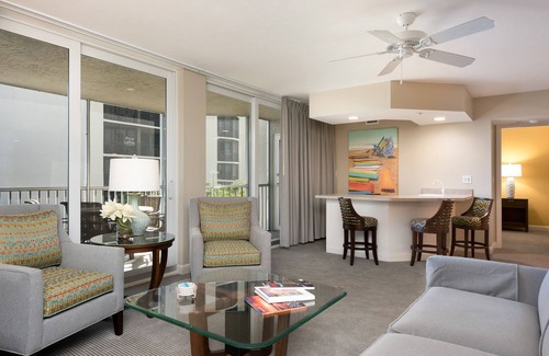 South Island House | Gulf Coast Gem: Contemporary Suites with Stunning Sea Views! | 2 Units