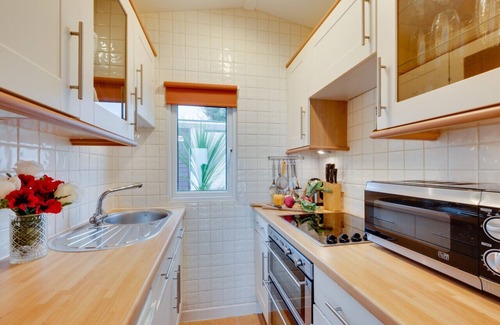 Stoke Fleming House | Gulls Cry - Two Bedroom House, Sleeps 3