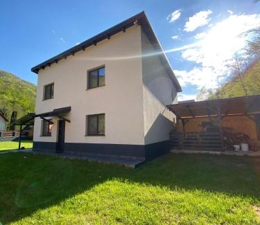 Gilau House | Gura Râstii Holiday Home