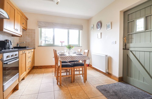Golden Grove Cottage | Gwennol Cottage