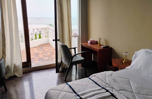 Winneba Hotel | Gye Nyame Grand Beach Resort