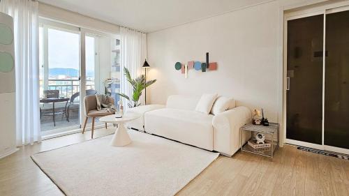 Gyeongju Villa | Gyeongju Chuihyang Stay