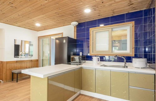 Gyeongju House | Gyeongju Themandi Pension