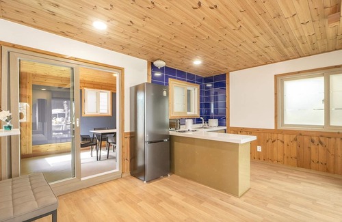 Gyeongju House | Gyeongju Themandi Pension