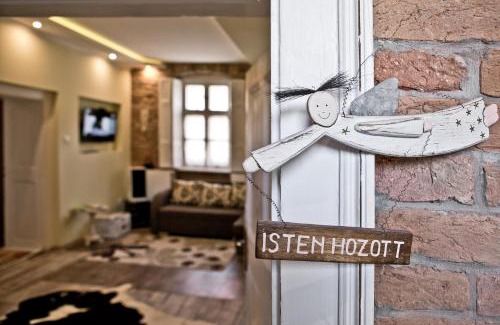 Gyula Apartment | Gyulai 200 Éves Apartman