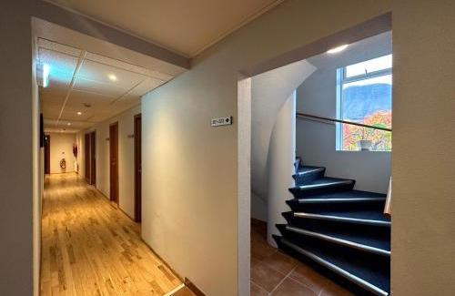 Reydarfjoerdur Hotel | Hótel Austur