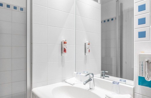 Neuchatel Hotel | Hôtel Alpes & Lac