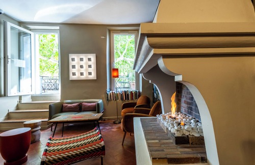 Vaison-la-Romaine Hotel | Hôtel Burrhus