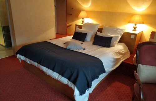Chalezeule Hotel | Hôtel Calisola