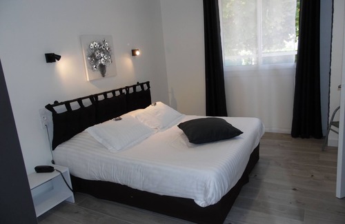 Chatel-Guyon Hotel | Hôtel Chante Grelet