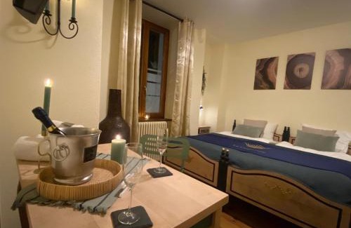 Les Bois Bed & Breakfast | Hôtel de la Couronne