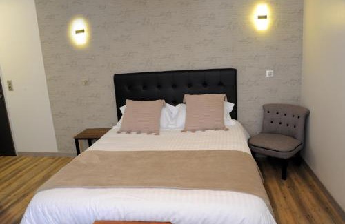 Bellignat Hotel | Hôtel L'ange de la vallée